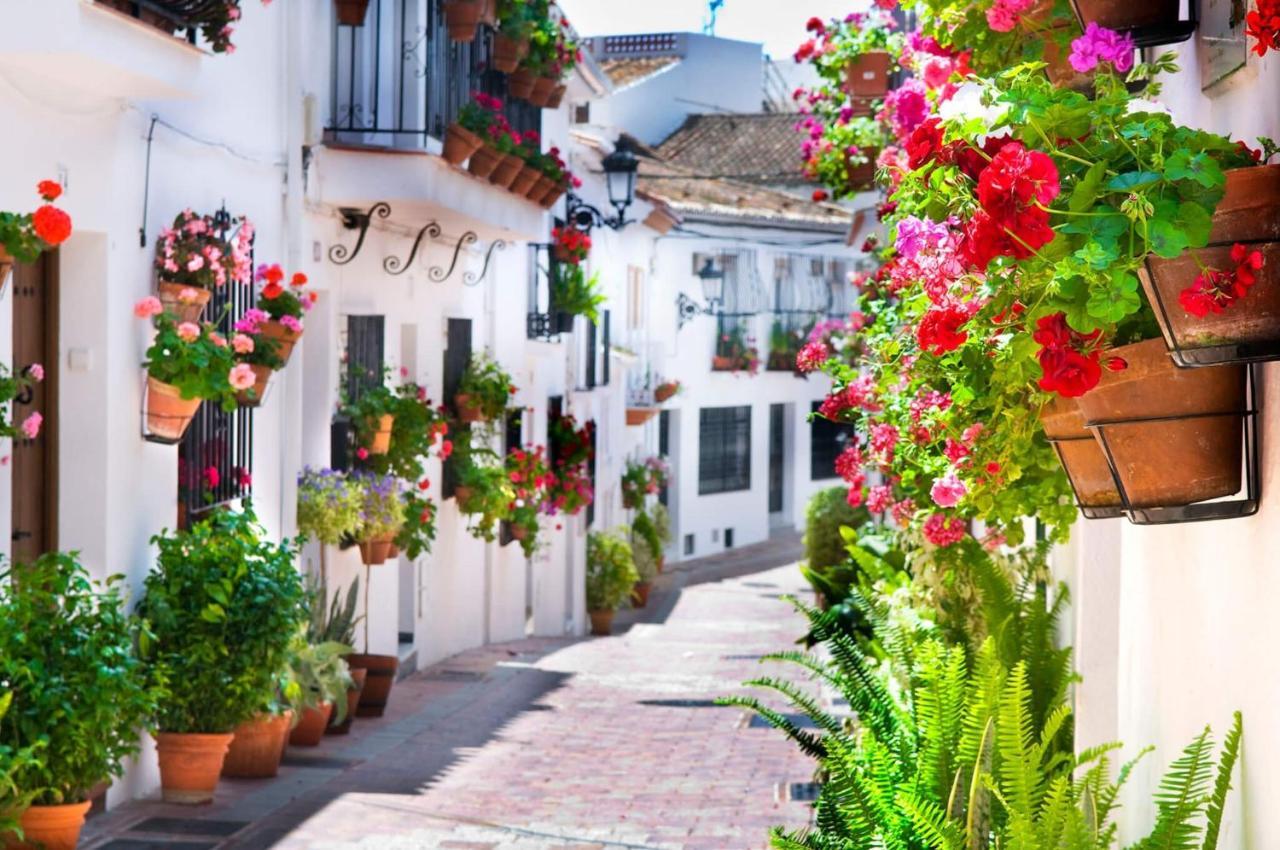 "Vive Benal Beach" Estudio 2501, Vistas Al Mar Y Parque Acuatico ベナルマデナ エクステリア 写真