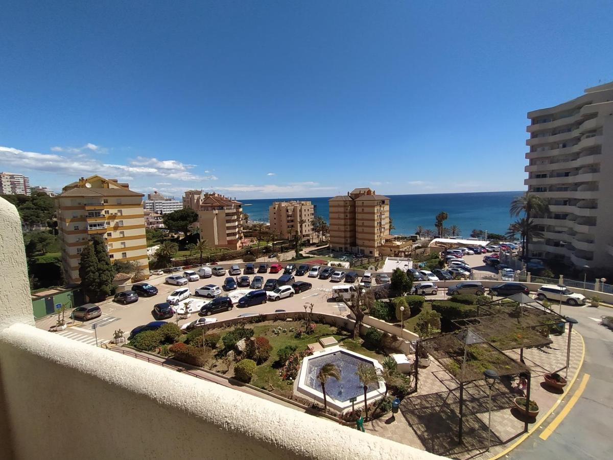 "Vive Benal Beach" Estudio 2501, Vistas Al Mar Y Parque Acuatico ベナルマデナ エクステリア 写真