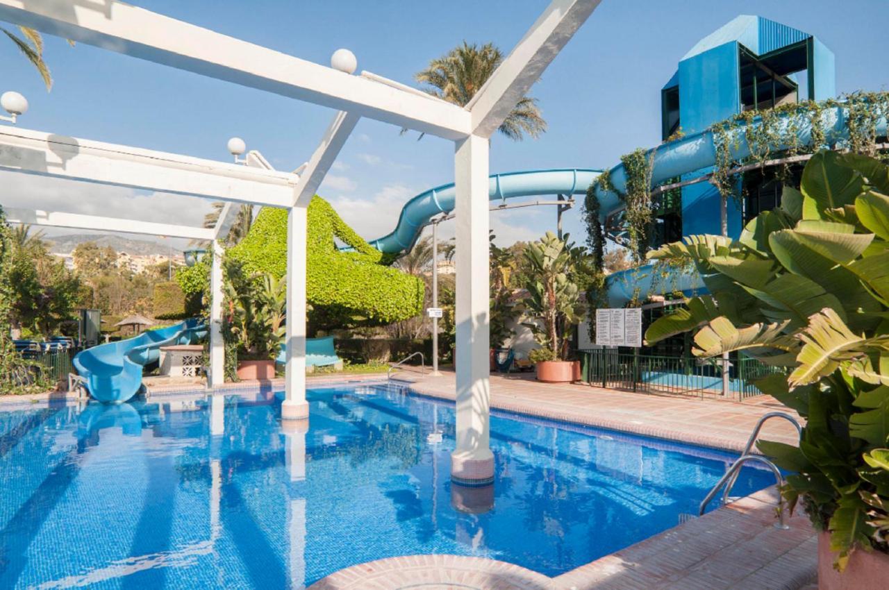 "Vive Benal Beach" Estudio 2501, Vistas Al Mar Y Parque Acuatico ベナルマデナ エクステリア 写真